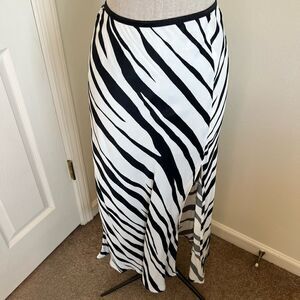 Zara Zebra Satin Skirt Size L Great Condition